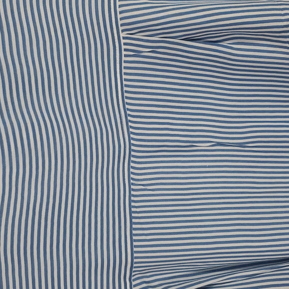 Jane and Delancey Size 1X Blue White Striped Floral Button Down Shirt - Picture 8 of 11